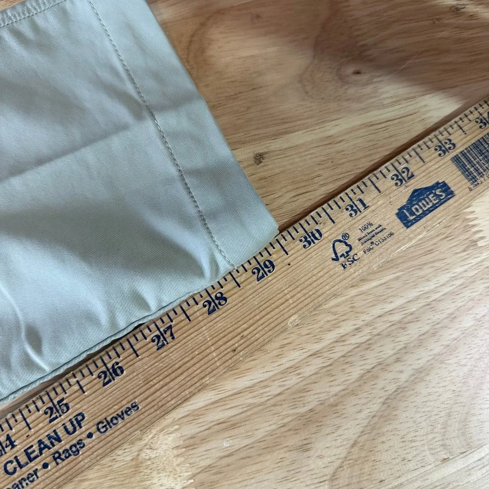 Under Armour Pants Mens 34x30 Tan Hiking Trail Golf Dress lightweight